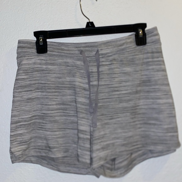 Secret Treasures Heather Gray Athletic Shorts - Picture 1 of 4